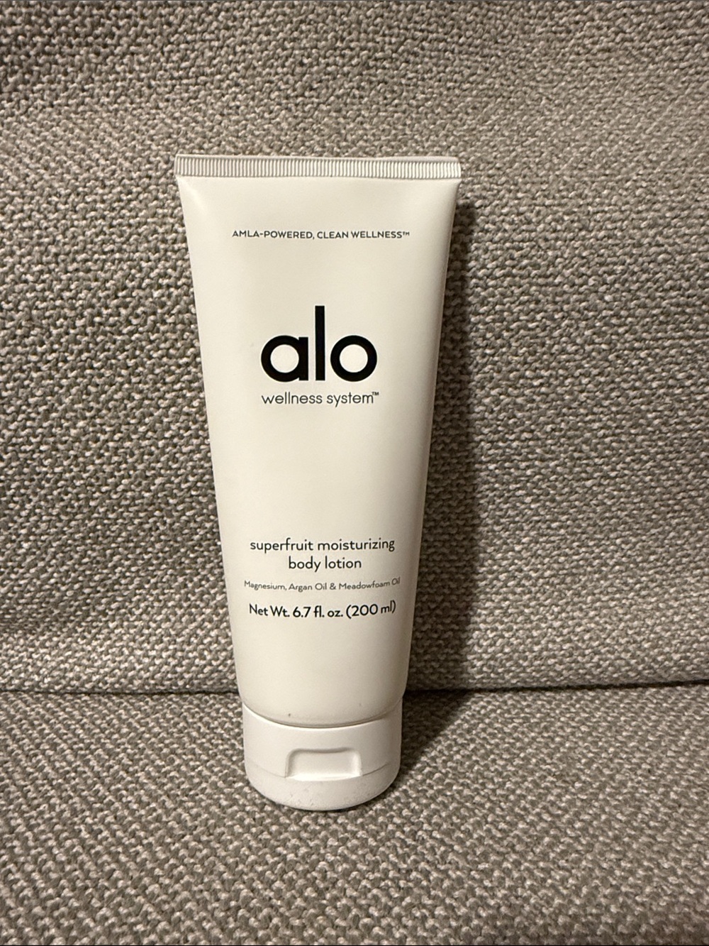 alo wellness system superfruit moisturizing body lotion 200mL-NEW SEALED no box